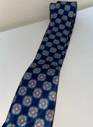 Corbata azul 