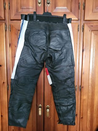 Traje Vintage Completo Moto de Cuero Yamaha