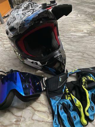 Casco motocross Oneal + guantes