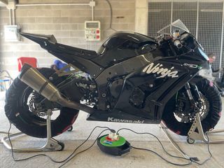 Kawasaki ZX10R - 2012 Winter Test 8800€