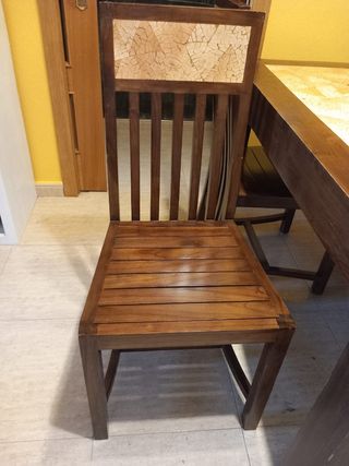 Mesa Comedor Madera Nogal + 4 Sillas, negociable