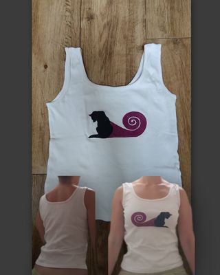 Camiseta blanca gato morado