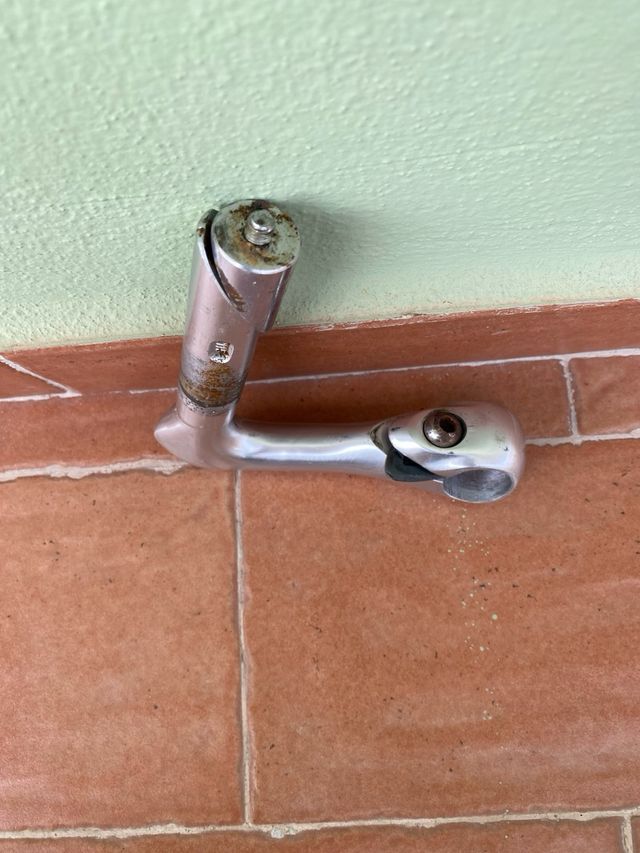 Attacco manubrio ITM Goccia