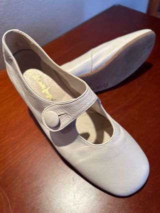 Zapatos comunión beig