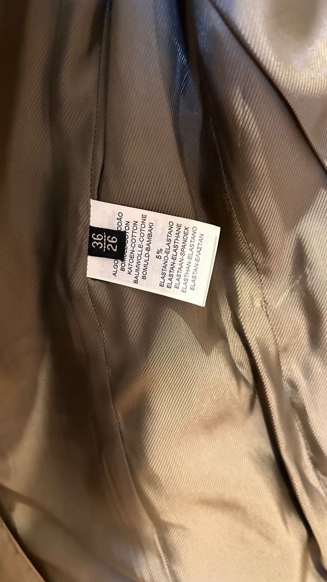 Traje nuevo de Massimo Dutti color champagne mujer