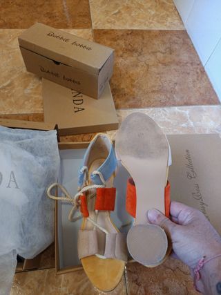 Sandalias tacón multicolor