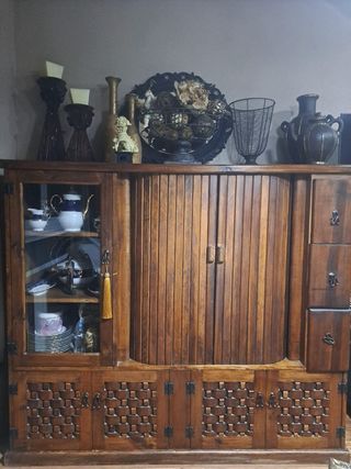 Mueble salón madera maciza