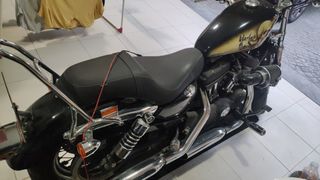 Harley Davidson Sportster XL 1200 Roadster