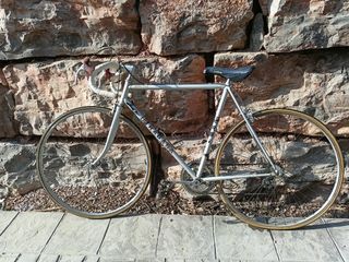 Bicicleta carretera DERBI RABASA