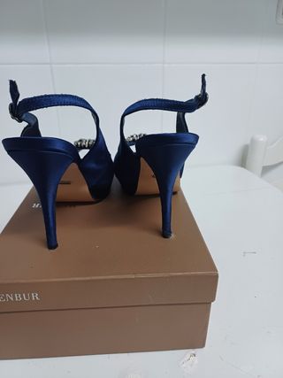 Zapatos Menbur Fiesta -talla 39.Raso.Azul noche.