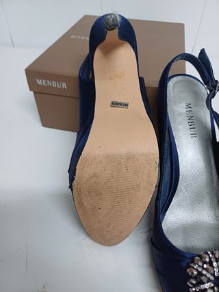 Zapatos Menbur Fiesta -talla 39.Raso.Azul noche.