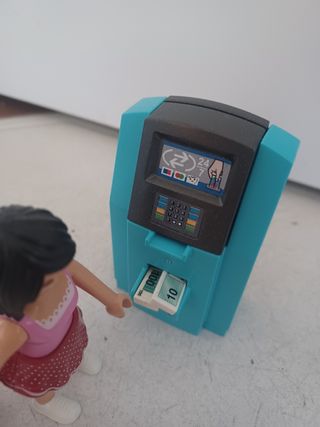 Playmobil: Cajero + Muñeca