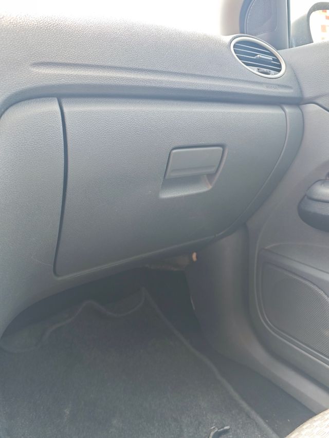 Guantera Ford Focus MK2