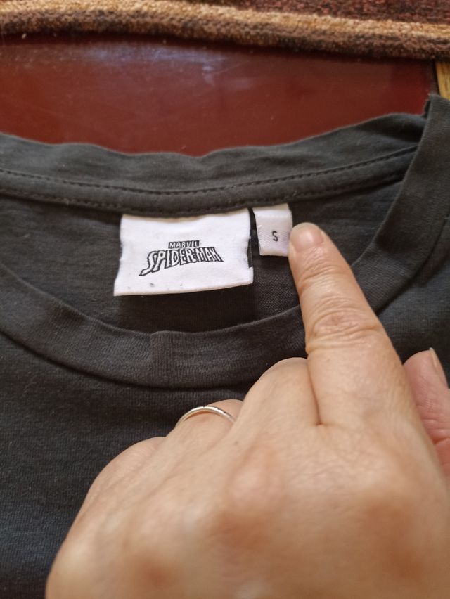 Camiseta Marvel Spiderman - Talla S