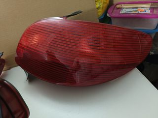 Pilotos traseros Peugeot 206