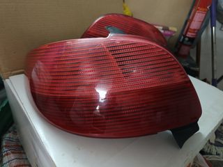 Pilotos traseros Peugeot 206