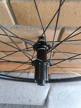 Rodas/Ruedas Shimano 28 - Alumínio - Disco - HB.RS