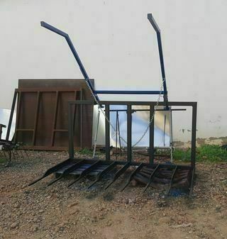 RECOGEDOR DE SARMIENTO DE LEÑA Y RESTOS DE PODA