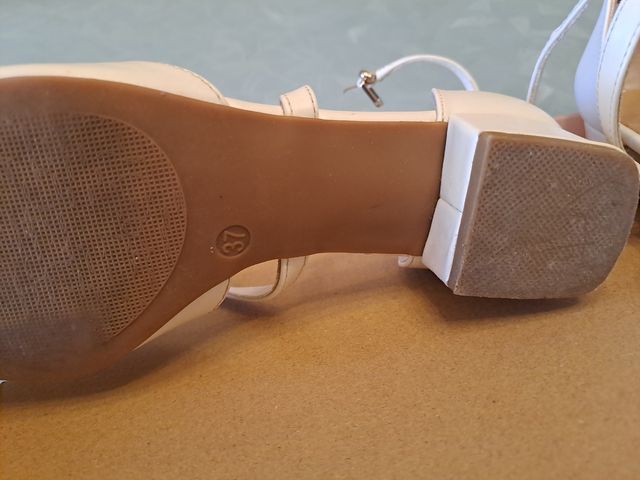 Sandali bianchi donna tacco numero 37