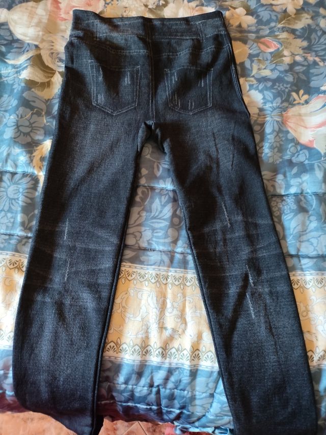Leggings imitando a vaquero.da de una S a XL