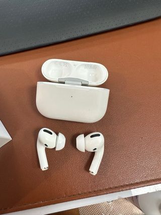 Apple  Airpods Pro (1.a generación) #BD0C6L