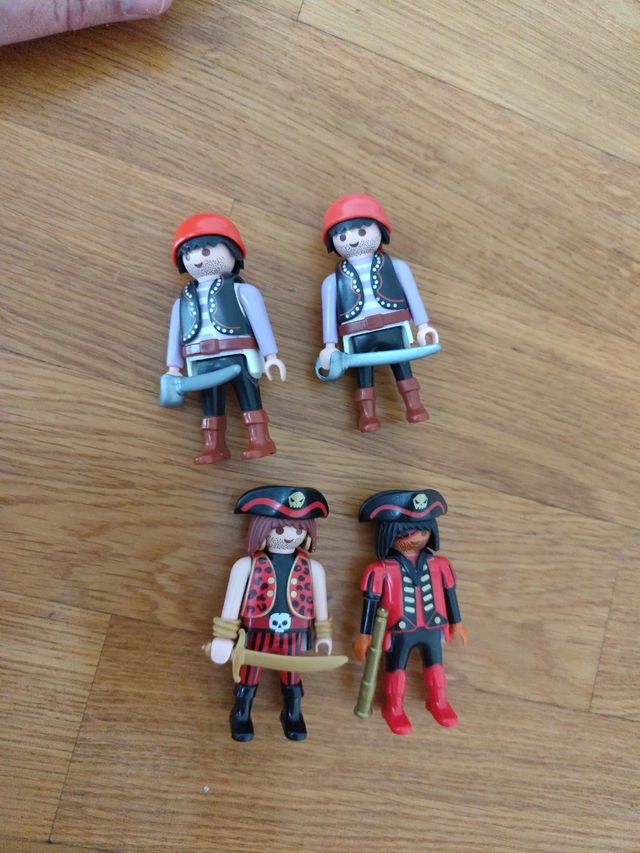 12 Piratas Playmobil