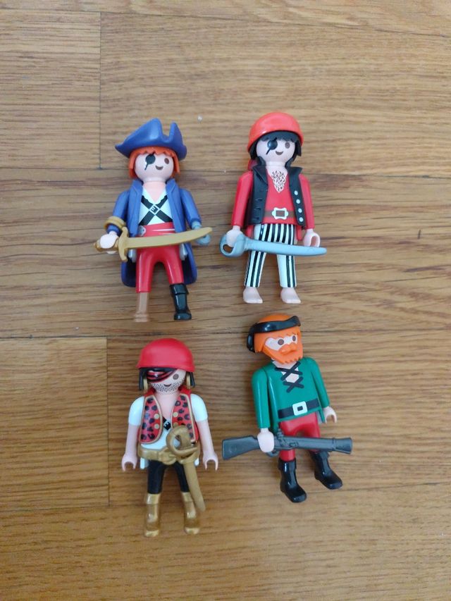 12 Piratas Playmobil