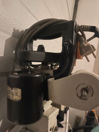 Máquina coser sacos - Revisada