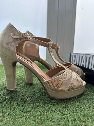 Zapatos tacón 