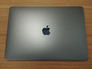 MACBOOK AIR 2020 i7/16 GB RAM/512 GB SSD