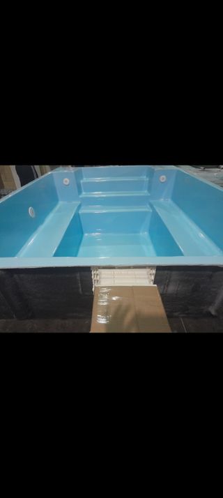 Piscinas de poliester 12