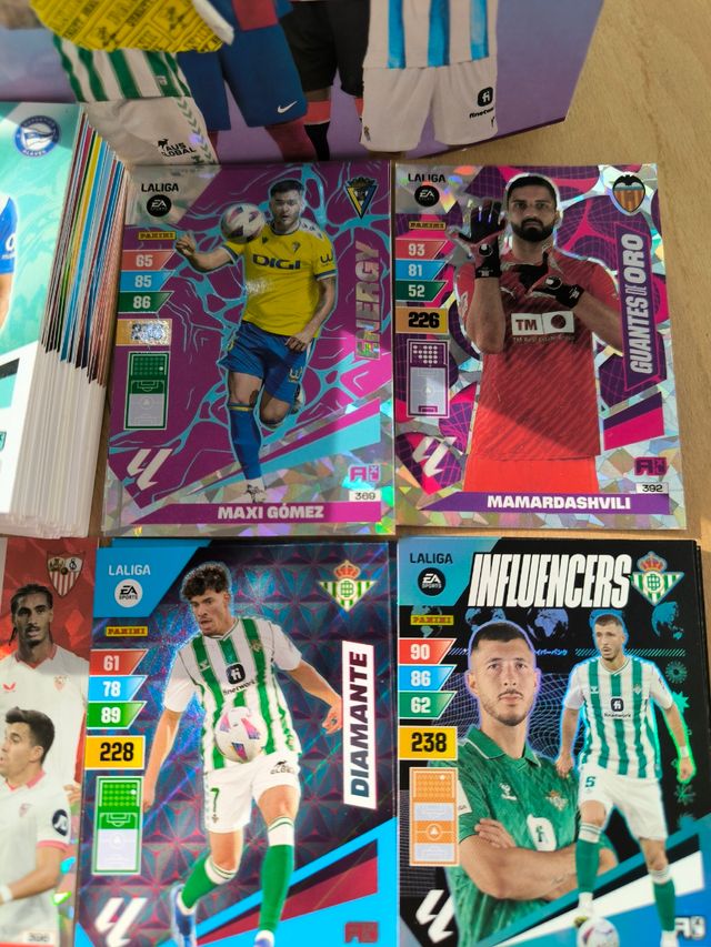 Lote 77 Adrenalyn XL Liga 2023-24 