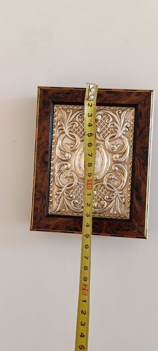 Caja para los puros antiguo madera, plata.