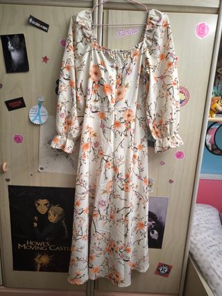 Vestido largo floral beige