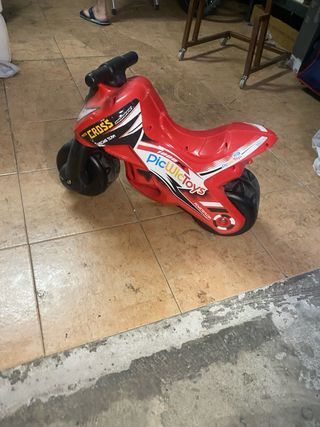 Moto infantil roja - Bicicleta infantil