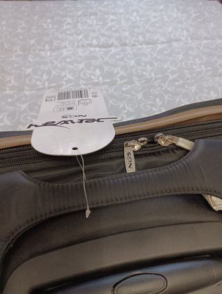 Bolsa portátil Maletín 15.6 Trolley. NGS Jetway