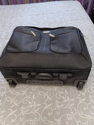 Bolsa portátil Maletín 15.6 Trolley. NGS Jetway