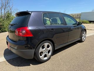 VW Golf GTI Mk5 - Recambios LEER BIEN