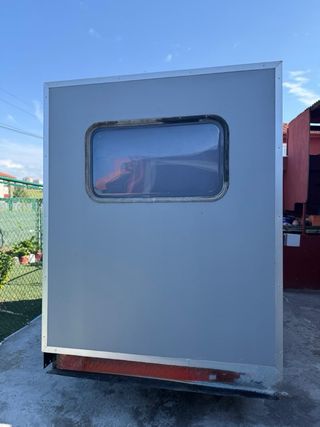 Remolque camper ligero