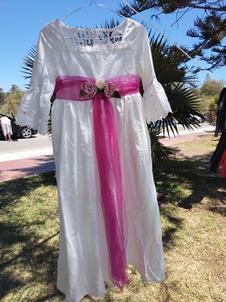 Traje comunión niña blanco-rosa