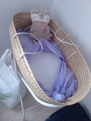 Culla Fasciatoio in vimini per bambino