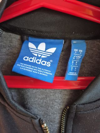 Chaqueta Adidas negra vintage talla S