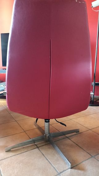 Sillón rojo - a restaurar