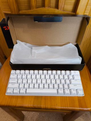 Teclado inalámbrico Draconic K530 blanco