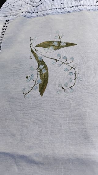 Naperon Linho Crochê Flores Pintadas