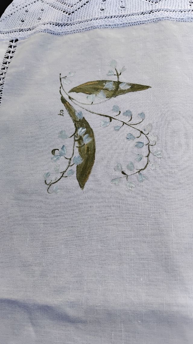 Naperon Linho Crochê Flores Pintadas