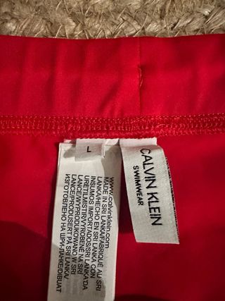 Bañador Calvin Klein rojo