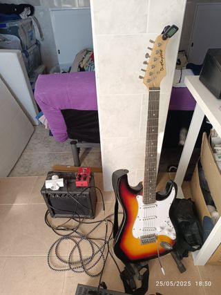 Guitarra eléctrica + Amplificador