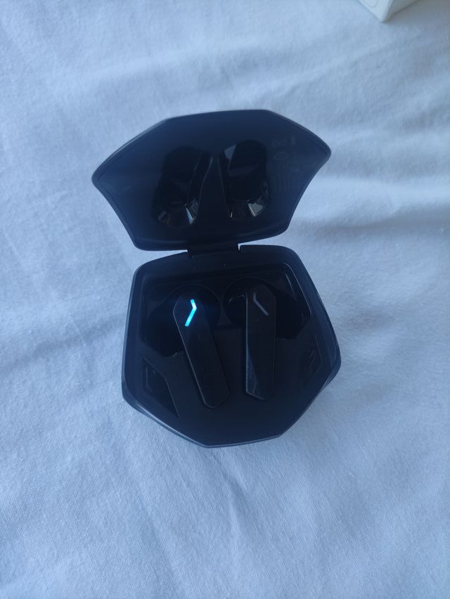 Auriculares Lenovo GM2 Pro