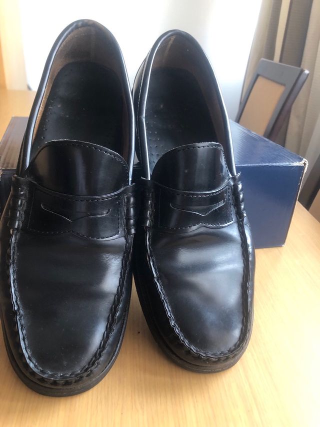 Zapatos castellanos negros